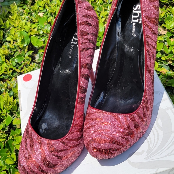 Shi by Journey's red and pink zebra print heels - Picture 4 of 4